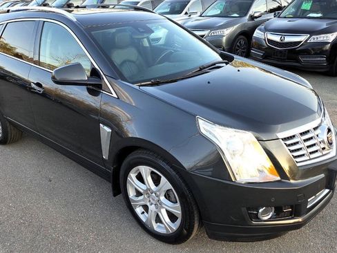 Used 2015 Cadillac SRX Performance w/ Driver Awareness Package AWD/4WD image 19