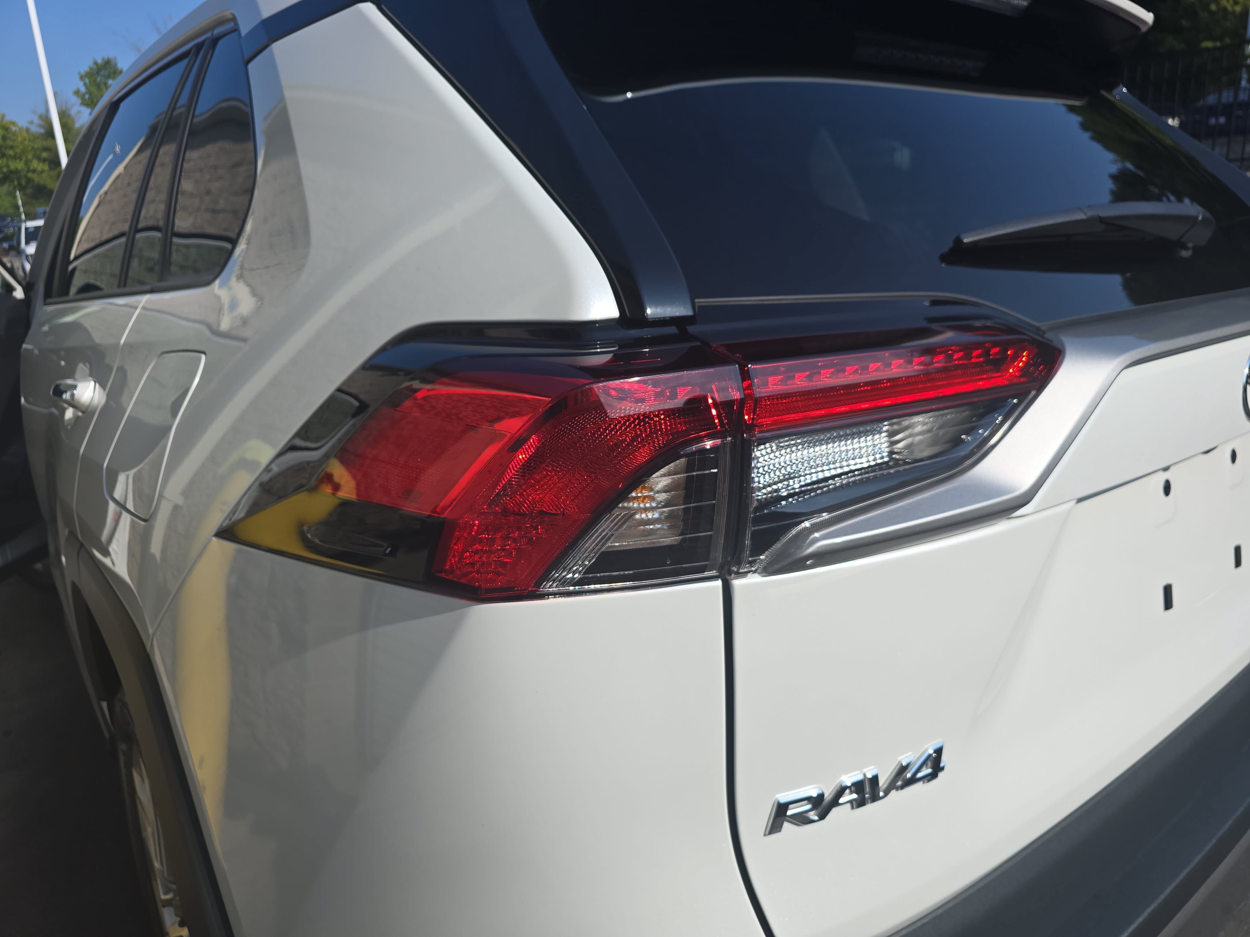 Used 2023 Toyota RAV4 Limited FWD image 35