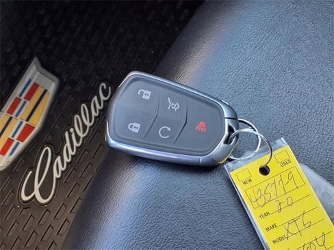 Used 2020 Cadillac XT6 Sport image 18