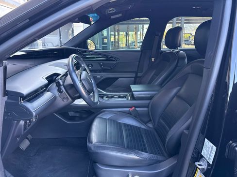 Used 2024 Lincoln Nautilus Reserve w/ Equipment Group 202A AWD/4WD image 10