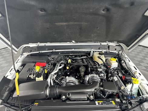 Used 2022 Jeep Wrangler Sport S image 33