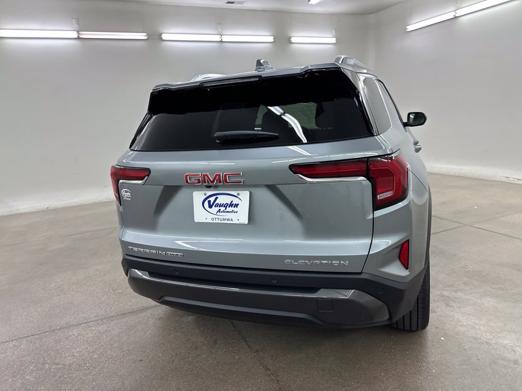 New 2027 GMC Terrain Elevation w/ Elevation Premium Package AWD/4WD image 10