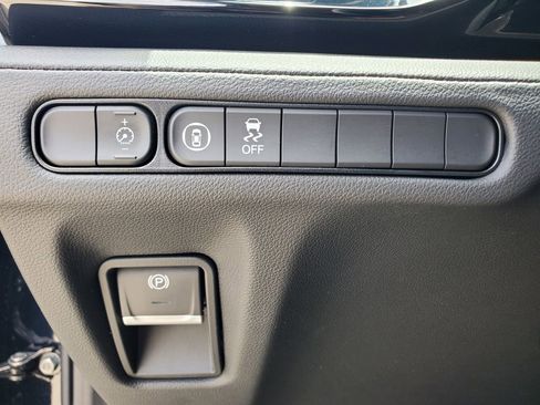 Used 2025 Acura MDX FWD image 23