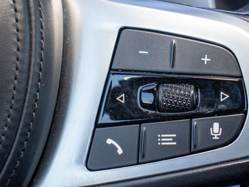 Used 2022 BMW 430i Coupe w/ M Sport Package image 25