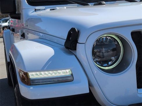 Certified 2023 Jeep Wrangler Unlimited Sahara w/ Cold Weather Group image 9