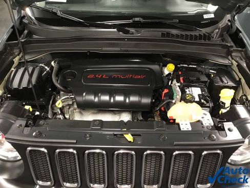 Used 2017 Jeep Renegade Sport w/ Power & Air Group AWD/4WD image 42