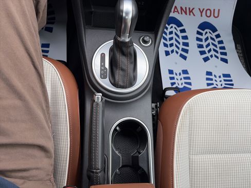 Used 2017 Volkswagen Beetle 1.8T Classic image 24