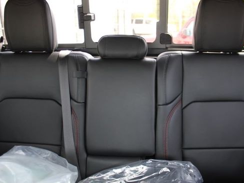 New 2026 Jeep Gladiator Rubicon image 28