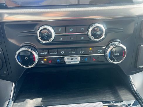 Used 2024 Ford F150 Lariat w/ Tow/Haul Package image 16