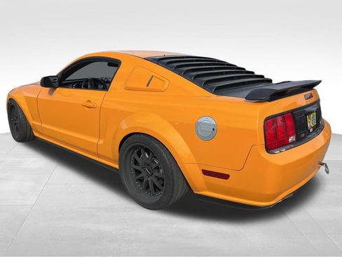 Used 2007 Ford Mustang GT Premium RWD image 3