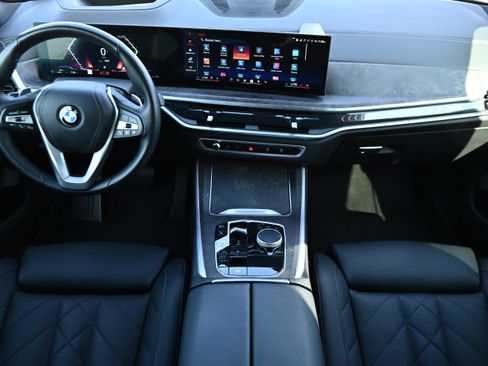 Certified 2025 BMW X5 xDrive40i w/ Premium Package image 13