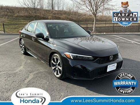 Used 2025 Honda Civic Sport Touring image 1