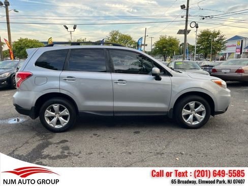 Used 2016 Subaru Forester 2.5i Limited AWD/4WD image 15