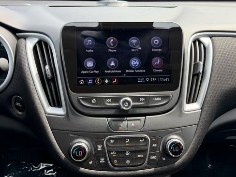 Used 2023 Chevrolet Malibu LT image 12