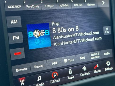 Used 2021 RAM 2500 Laramie w/ Night Edition image 25