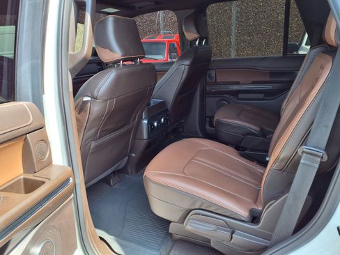 Used 2023 Ford Expedition King Ranch AWD/4WD image 14
