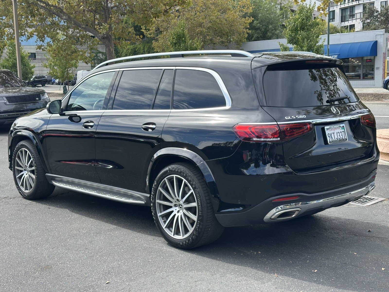 Used 2020 Mercedes-Benz GLS 580 4MATIC image 12