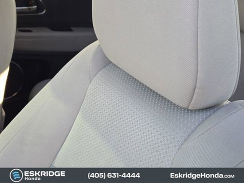 Used 2022 Honda HR-V EX image 16