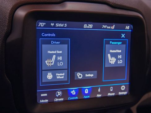 Used 2021 Jeep Renegade Limited w/ Sun & Sound Group image 22