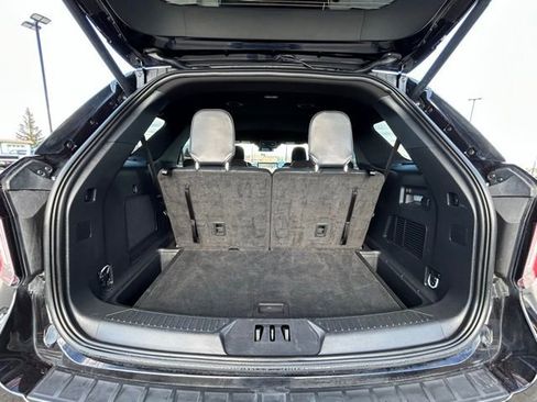 Used 2025 Ford Explorer ST-Line AWD/4WD image 50