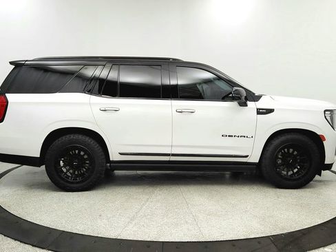 Used 2021 GMC Yukon Denali w/ Denali Ultimate Package image 6