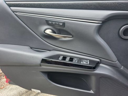 Used 2024 Lexus ES 350 w/ Premium Package FWD image 25