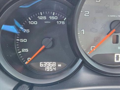 Used 2018 Porsche Macan S image 11