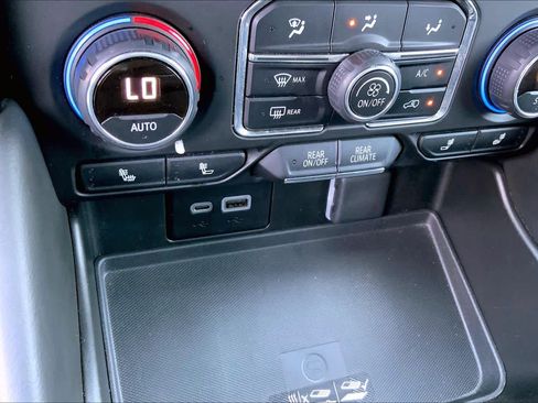 Used 2024 Chevrolet Tahoe LT AWD/4WD image 70