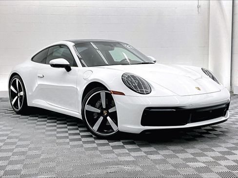 Used 2022 Porsche 911 Carrera RWD image 34