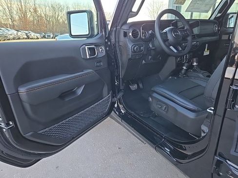 New 2026 Jeep Gladiator Sport image 34