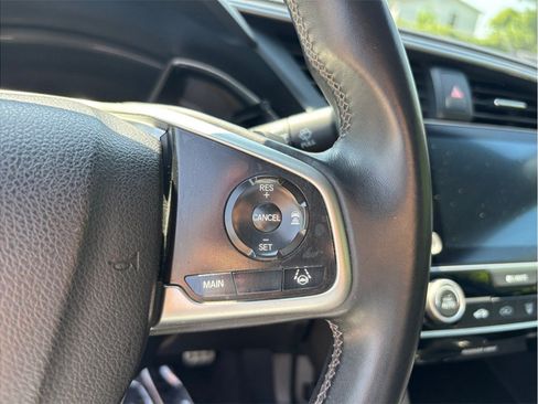 Used 2020 Honda Civic Sport image 17