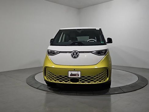New 2025 Volkswagen ID. Buzz 1st Edition image 8