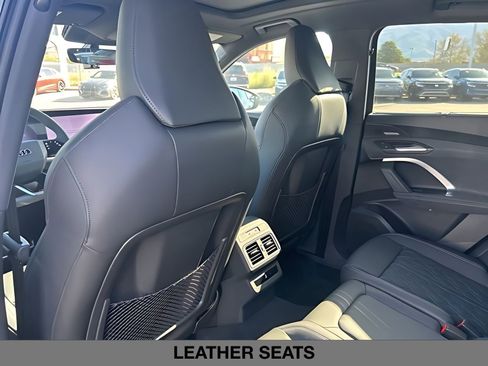 New 2026 Audi SQ5 Premium Plus AWD/4WD image 17