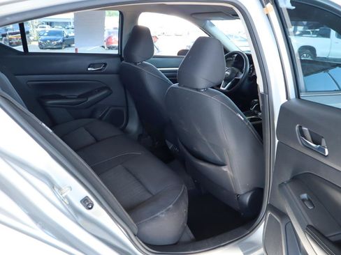 Used 2022 Nissan Altima 2.5 SV FWD image 32