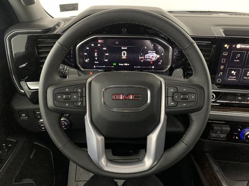 New 2026 GMC Sierra 1500 Elevation image 20