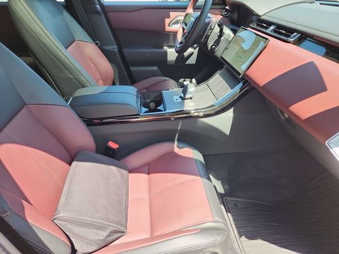 New 2026 Land Rover Range Rover Velar Autobiography AWD/4WD image 3