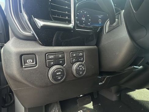 New 2025 Chevrolet Silverado 3500 LT w/ Convenience Package image 17