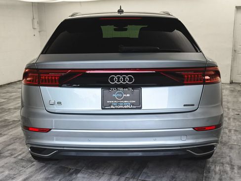 Used 2023 Audi Q8 Premium w/ Convenience Package AWD/4WD image 5