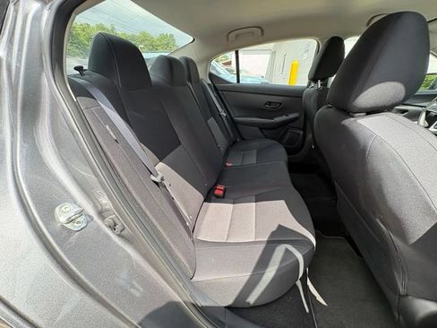 Used 2025 Nissan Sentra SV FWD image 25
