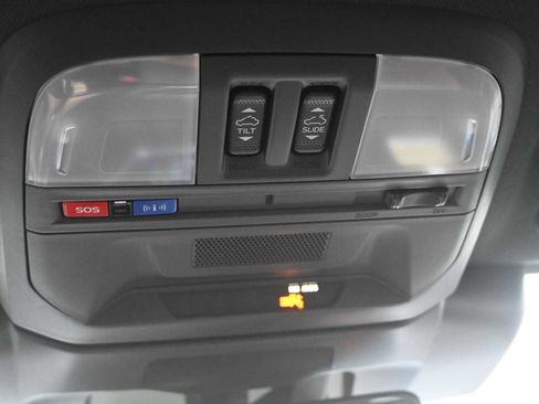 Used 2025 Subaru Impreza RS AWD/4WD image 17