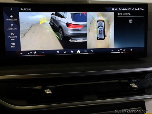 New 2026 BMW X5 xDrive50e w/ Climate Comfort Package image 24