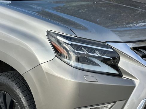 Certified 2022 Lexus GX 460 Premium image 11