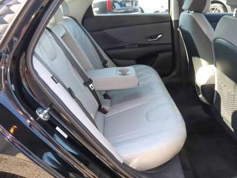 Used 2024 Hyundai Elantra Limited FWD image 24