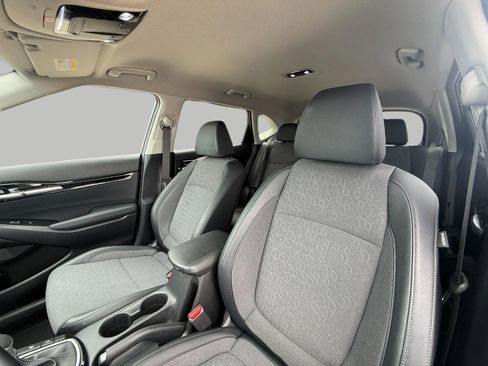 Used 2024 Kia Seltos S AWD/4WD image 38