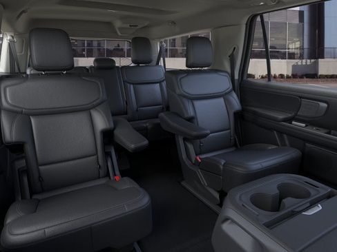 New 2026 Ford Expedition Max Platinum w/ Driver's Package AWD/4WD image 34