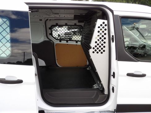 Used 2020 Ford Transit Connect XL FWD image 30