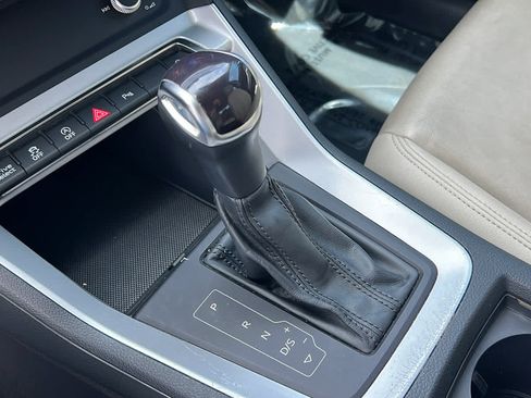 Used 2022 Audi Q3 2.0T Premium Plus AWD/4WD image 13