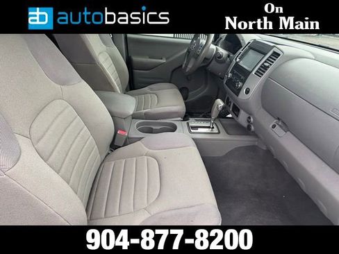 Used 2019 Nissan Frontier S image 9