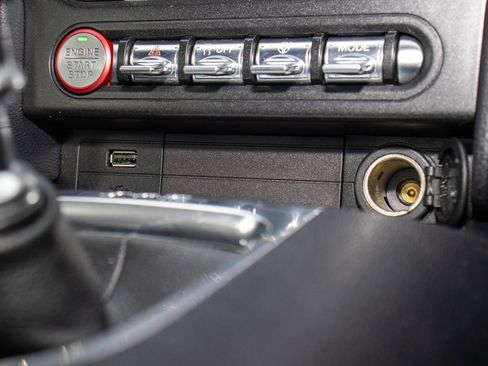 Used 2019 Ford Mustang Premium w/ Ecoboost Performance Package image 21