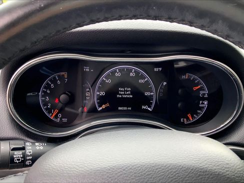 Used 2019 Jeep Grand Cherokee Altitude AWD/4WD image 25